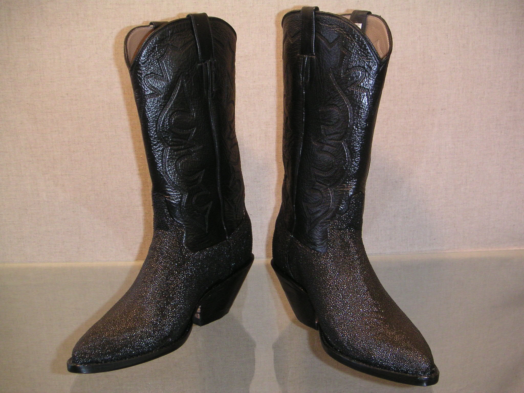 Manta ray outlet cowboy boots